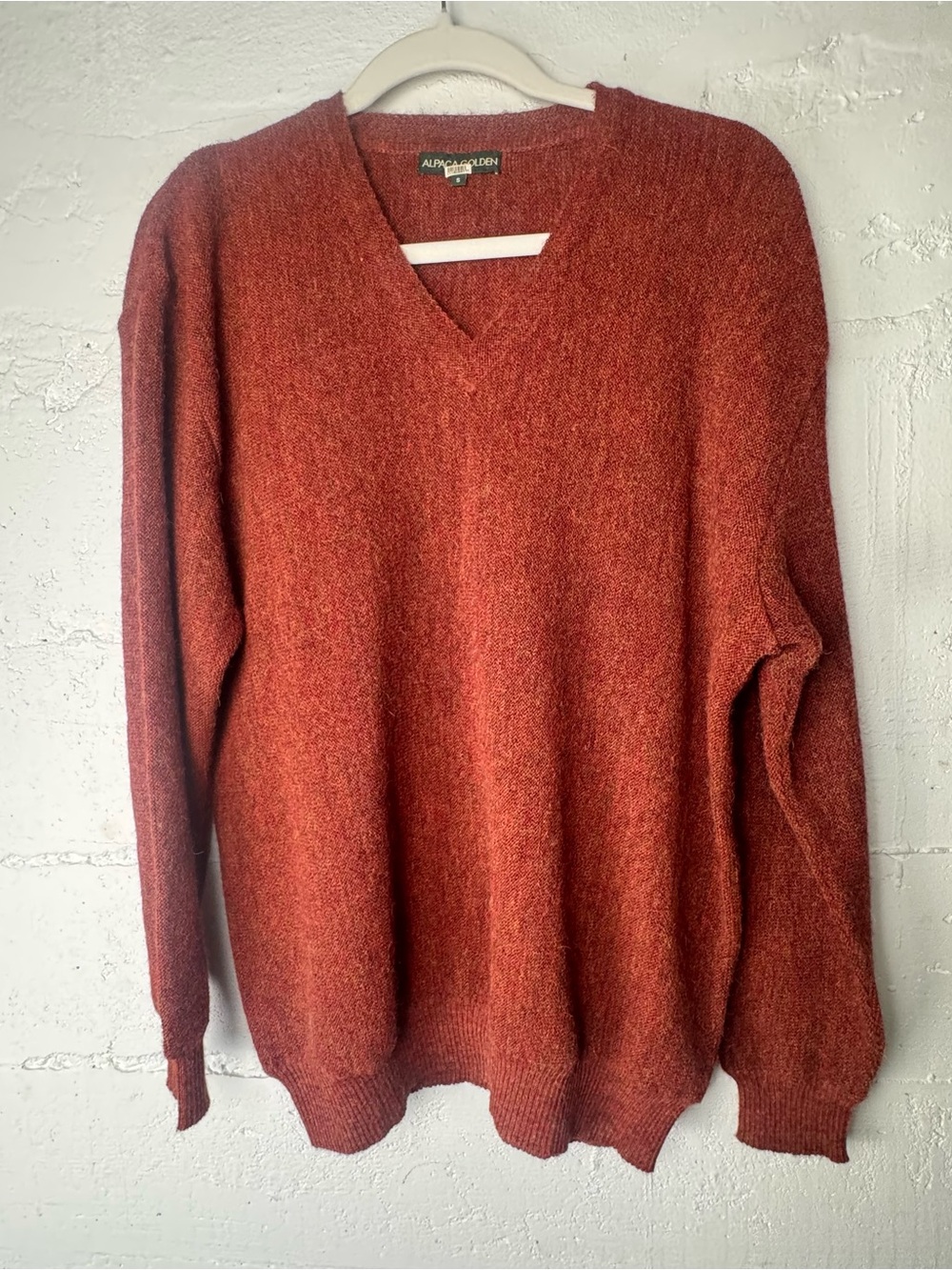 Vintage V Neck Alpaca Golden Orange rust brown  Men’s Small 100% Baby Alpaca
